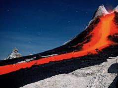 Volcanoes of Africa - active and extinct