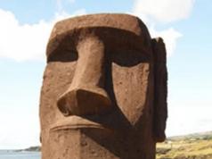 ¿Cómo se llaman las estatuas de la Isla de Pascua?